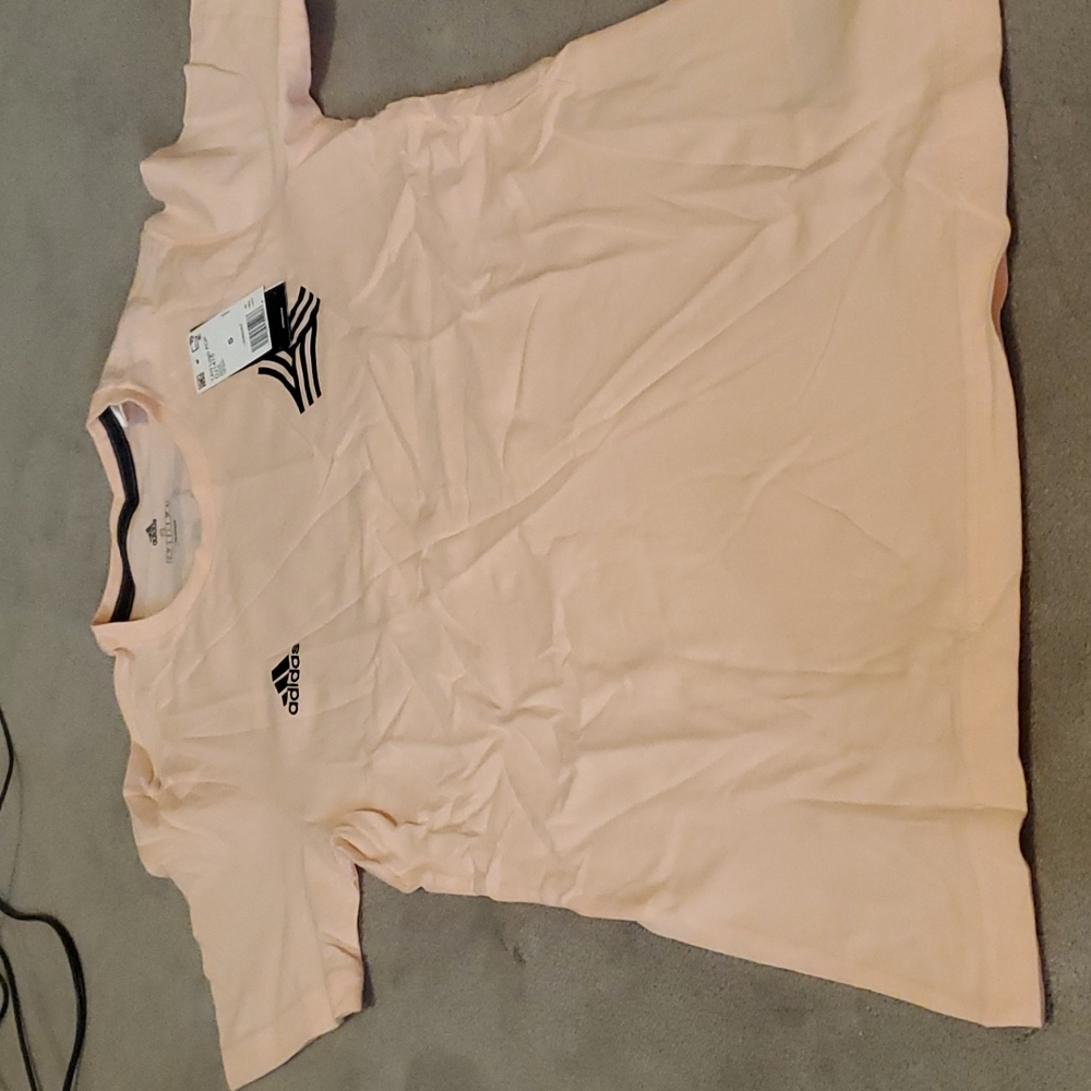 Adidas t-shirt